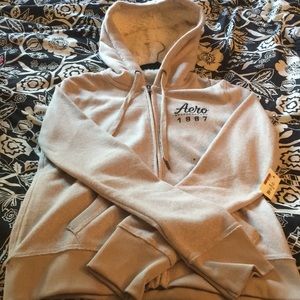 Never been worn cream Aeropostale sweatshirt